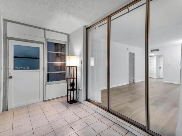 2601 NW 48th Ter 147, Lauderdale Lakes FL 33313