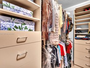 113 NW 73rd Ter, Plantation FL 33317