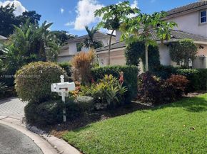 113 NW 73rd Ter, Plantation FL 33317