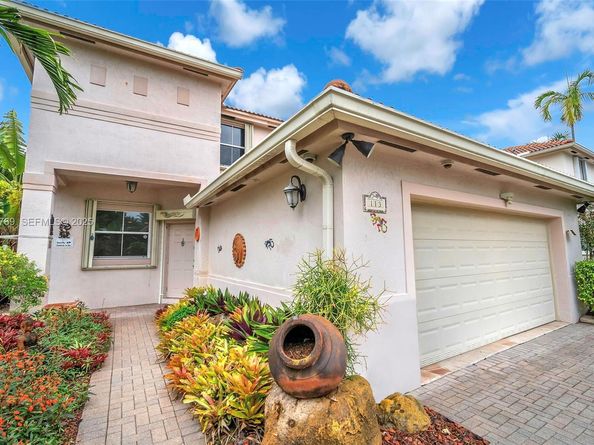 113 NW 73rd Ter, Plantation FL 33317