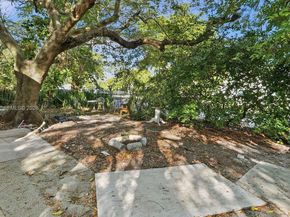 1918 Sheridan St, Hollywood FL 33020