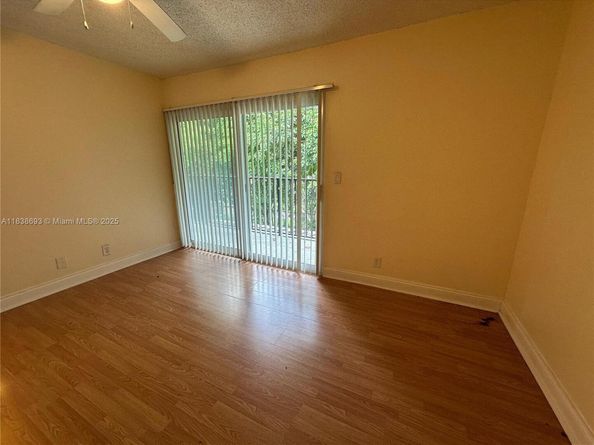 8005 Lagos De Campo Blvd L4, Tamarac FL 33321