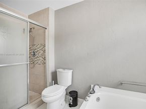 5498 NW 45th Way, Coconut Creek FL 33073