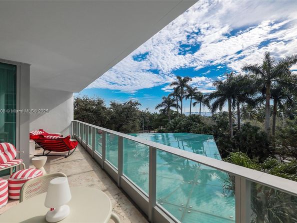 2627 S Bayshore Dr 504, Miami FL 33133