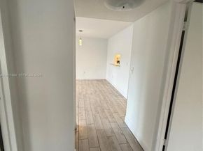 10431 N Kendall Dr D104, Miami FL 33176