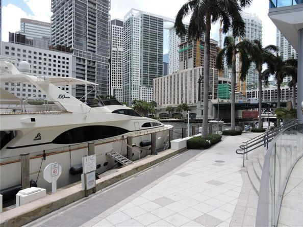 200 Biscayne Boulevard Way 3109, Miami FL 33131