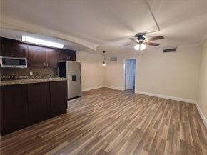 3245 Virginia St 17, Miami FL 33133
