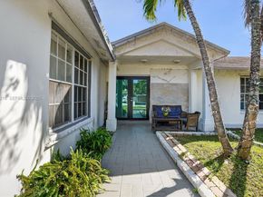 19641 Sterling Dr, Cutler Bay FL 33157