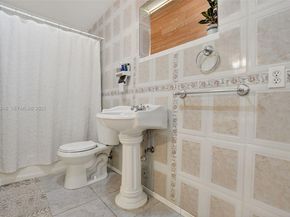 19641 Sterling Dr, Cutler Bay FL 33157