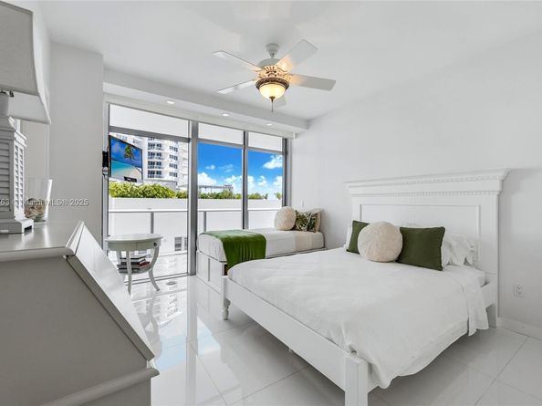 3737 Collins Ave S801, Miami Beach FL 33140