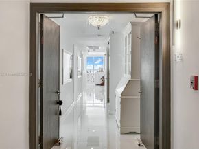 3737 Collins Ave S801, Miami Beach FL 33140
