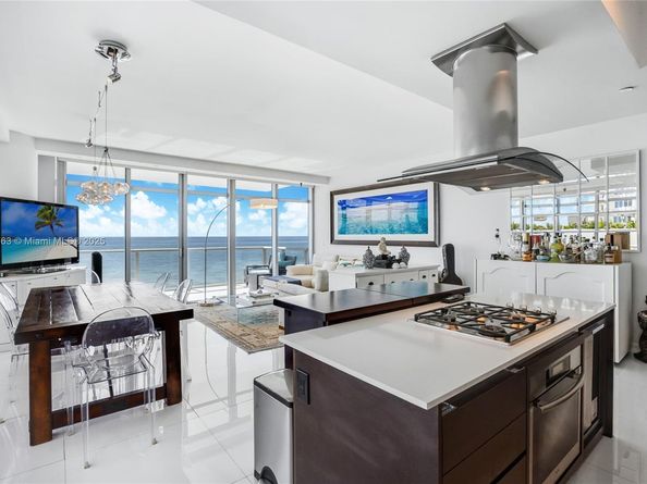 3737 Collins Ave S801, Miami Beach FL 33140
