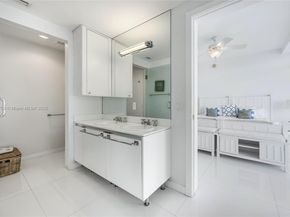 3737 Collins Ave S801, Miami Beach FL 33140