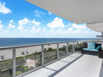 3737 Collins Ave