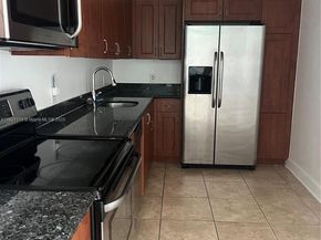 401 69th St 900, Miami Beach FL 33141
