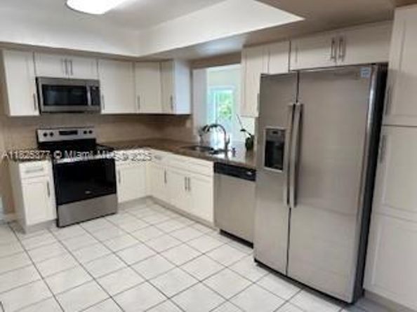 9200 SW 54th St, Cooper City FL 33328