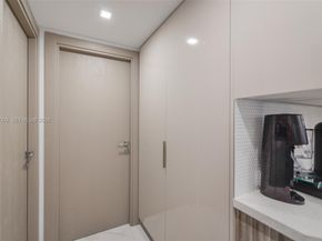 1980 S Ocean Dr PHG, Hallandale Beach FL 33009