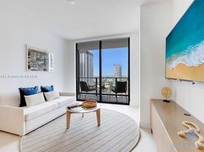 159 NE 6th St 3004, Miami FL 33132