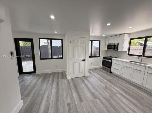 240 SW 55th Ave, Coral Gables FL 33134