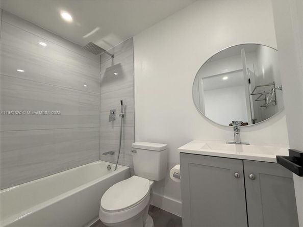 240 SW 55th Ave, Coral Gables FL 33134