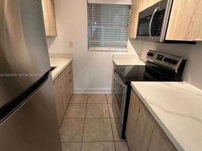 2008 N Jackson St B4, Hollywood FL 33020