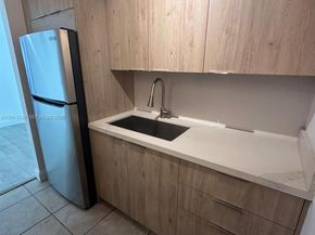 2008 N Jackson St B4, Hollywood FL 33020