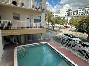 2008 N Jackson St B4, Hollywood FL 33020