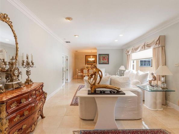 3001 S Miami Ave, Miami FL 33129