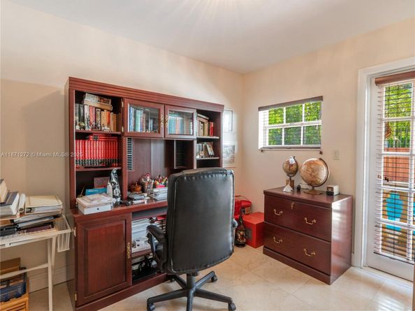 3001 S Miami Ave, Miami FL 33129