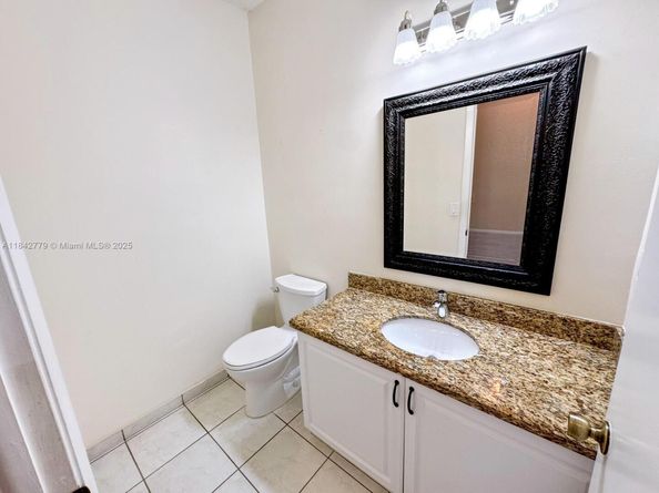 10621 Paris St, Cooper City FL 33026
