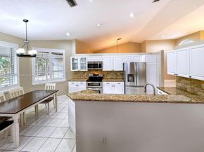 10621 Paris St, Cooper City FL 33026