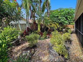 10621 Paris St, Cooper City FL 33026