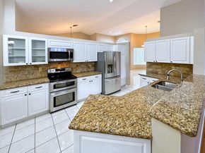 10621 Paris St, Cooper City FL 33026