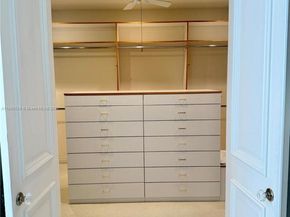 3508 Bayshore Villas Dr, Miami FL 33133