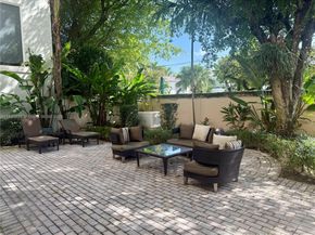 3508 Bayshore Villas Dr, Miami FL 33133