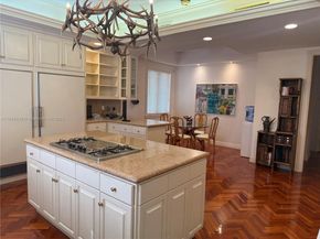 3508 Bayshore Villas Dr, Miami FL 33133