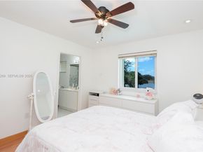 17360 NW 69th Ct 204, Hialeah FL 33015