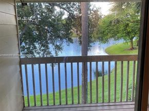 2113 Champions Way, North Lauderdale FL 33068