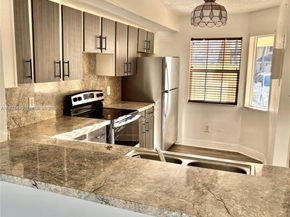 2113 Champions Way, North Lauderdale FL 33068