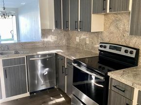 2113 Champions Way, North Lauderdale FL 33068