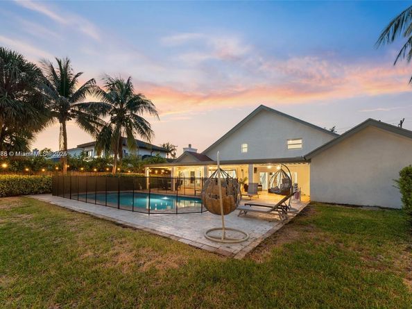 413 Holiday, Hallandale Beach FL 33009