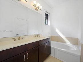 674 NE 191st Ter, Miami FL 33179