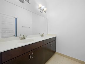 674 NE 191st Ter, Miami FL 33179