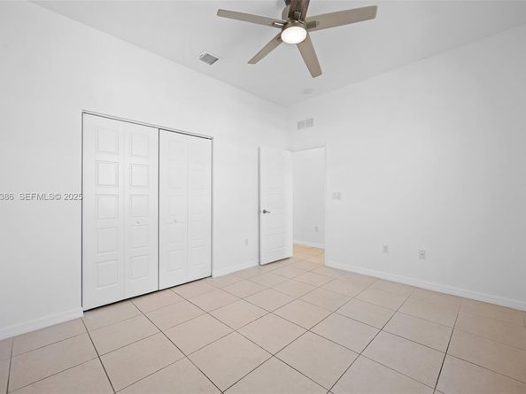 674 NE 191st Ter, Miami FL 33179