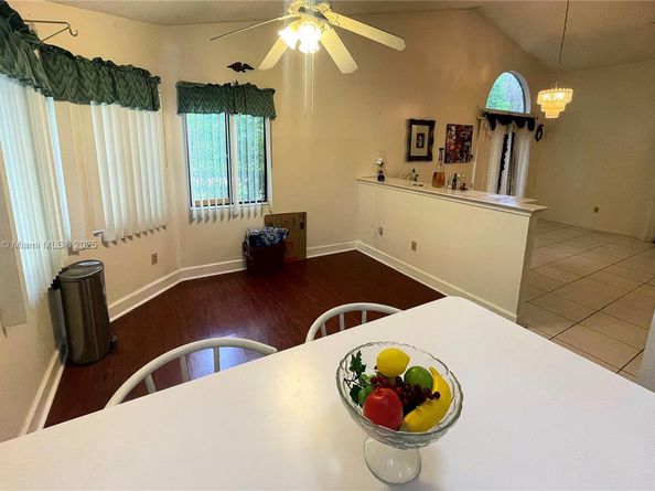 739 Holly St, North Lauderdale FL 33068