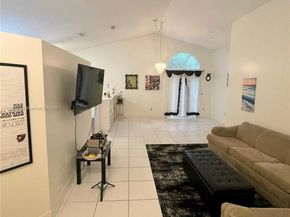 739 Holly St, North Lauderdale FL 33068