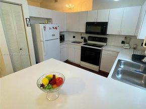 739 Holly St, North Lauderdale FL 33068