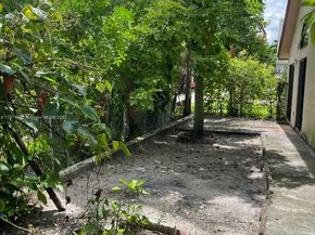 739 Holly St, North Lauderdale FL 33068