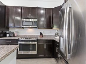 3407 W 99th Pl, Hialeah FL 33018