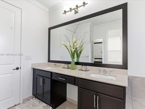 3407 W 99th Pl, Hialeah FL 33018